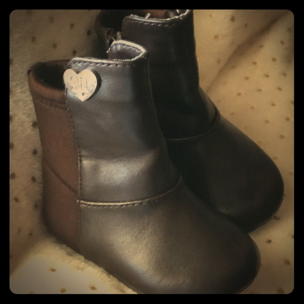 STUART WEITZMAN baby boots